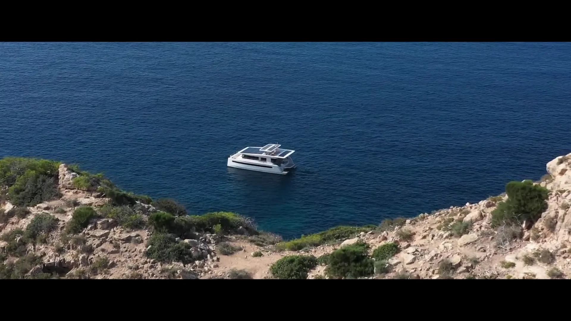 Electric boating on open water